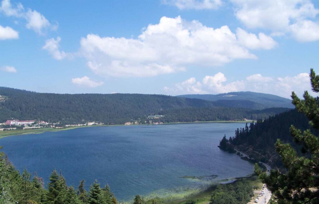 Abant Gölü kamp alanı Bolu kamp alanları doğa
