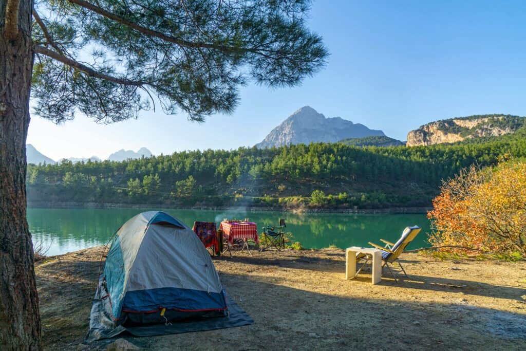 Antalya Kamp Alanları Rehberi: Akdeniz’in Koylarında Saklı En İyi 8 Rota (2026)