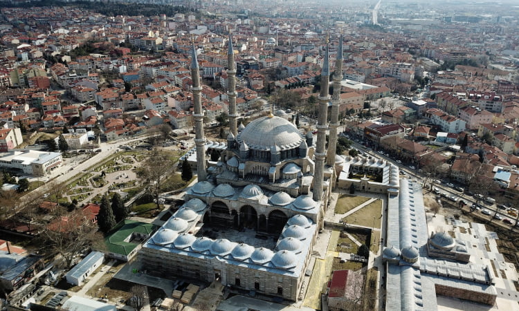 Edirne gezilecek yerler Selimiye Camii Mimar Sinan ustalık eseri