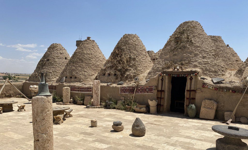Harran Kümbet Evleri