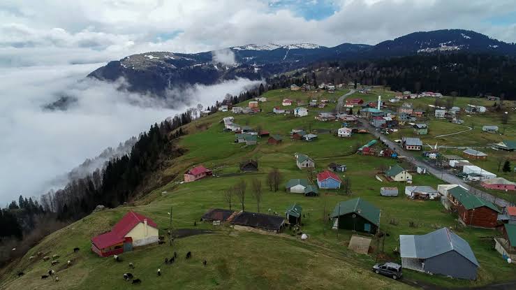 Hıdırnebi Yaylası gün batımı Trabzon gezilecek yerler