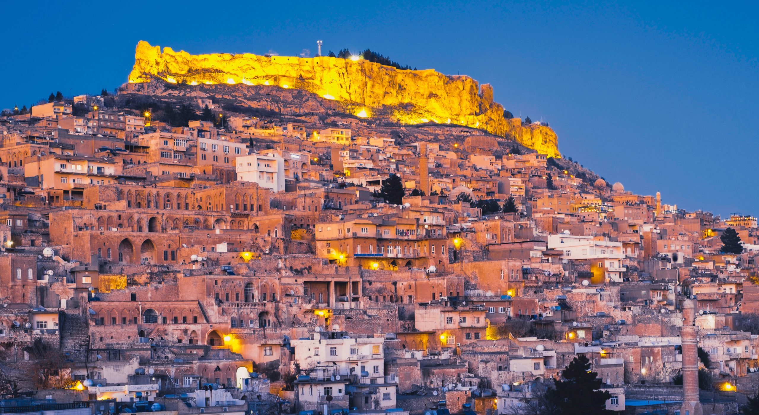 Mardin Tarihi Yerler Rehberi: Taşın ve Şiirin Buluştuğu En Önemli 8 Kültür Rotası (2026)