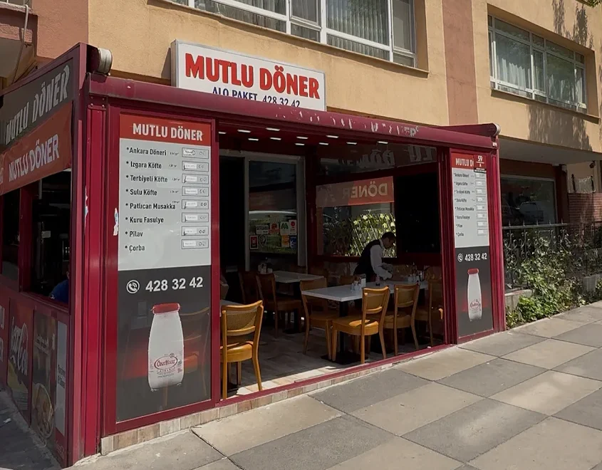 Ankara sokak lezzetleri Mutlu Döner lavaş döner