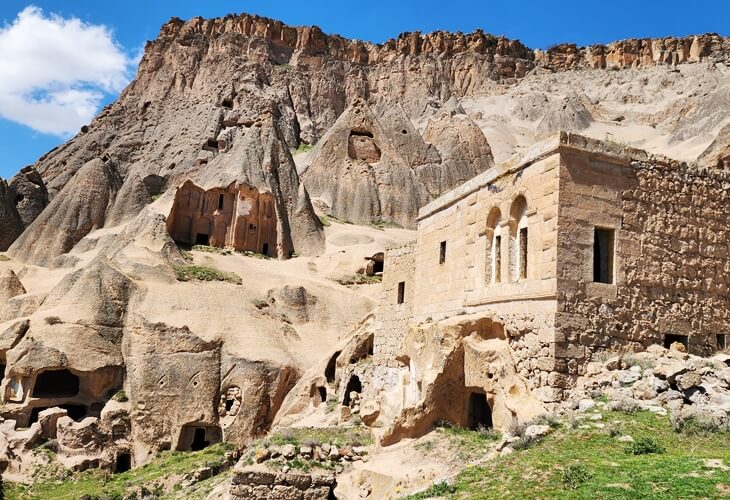 Selime Katedrali kaya oyma kilise Kapadokya tarihi yerler