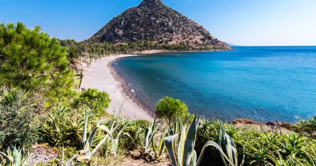 Aspat Koyu bakir plaj Bodrum gezilecek yerler doğa