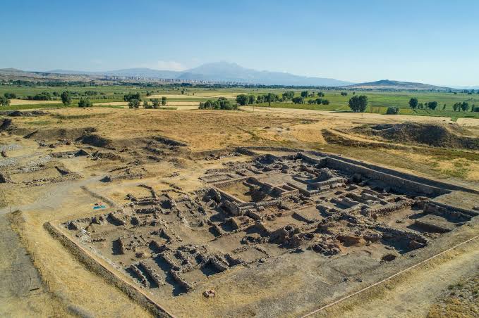 Kültepe Kaniş harabeleri Kayseri gezilecek yerler tarih
