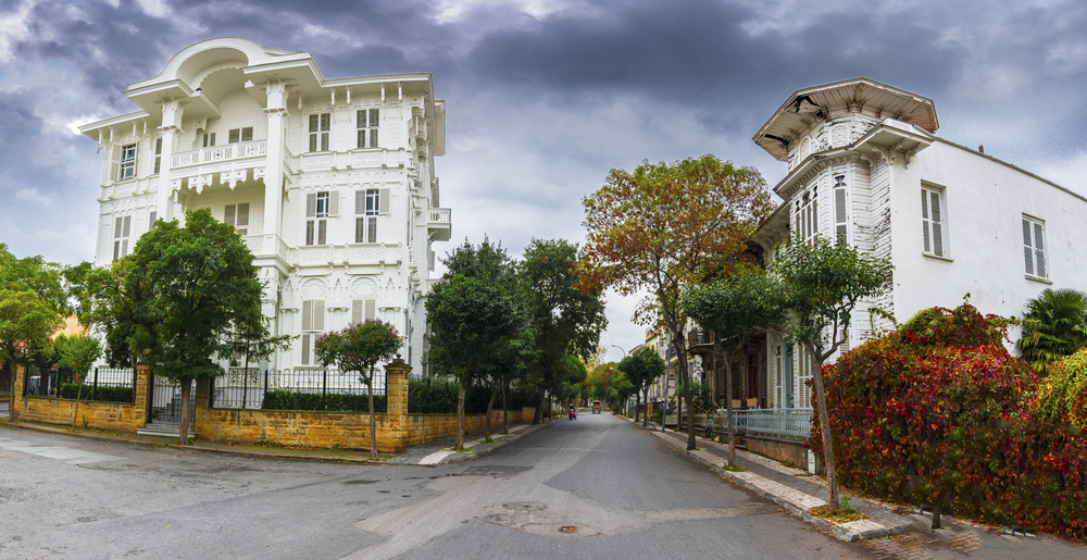 Tarihi köşkler Büyükada gezilecek yerler mimari
